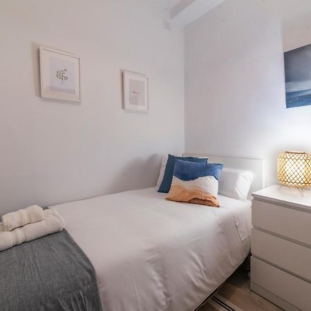 Alohamundi Torres Apartment เซบีญา ภายนอก รูปภาพ
