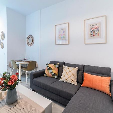 Alohamundi Torres Apartment เซบีญา ภายนอก รูปภาพ